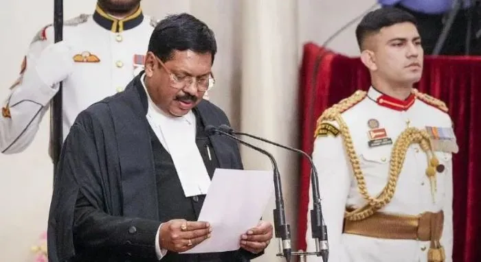 BR Gavai : ಭಾರತದ 52ನೇ ಮುಖ್ಯ ನ್ಯಾಯಮೂರ್ತಿಯಾಗಿ ಬಿ.ಆರ್.ಗವಾಯಿ ಪ್ರಮಾಣ ವಚನ ಸ್ವೀಕಾರ