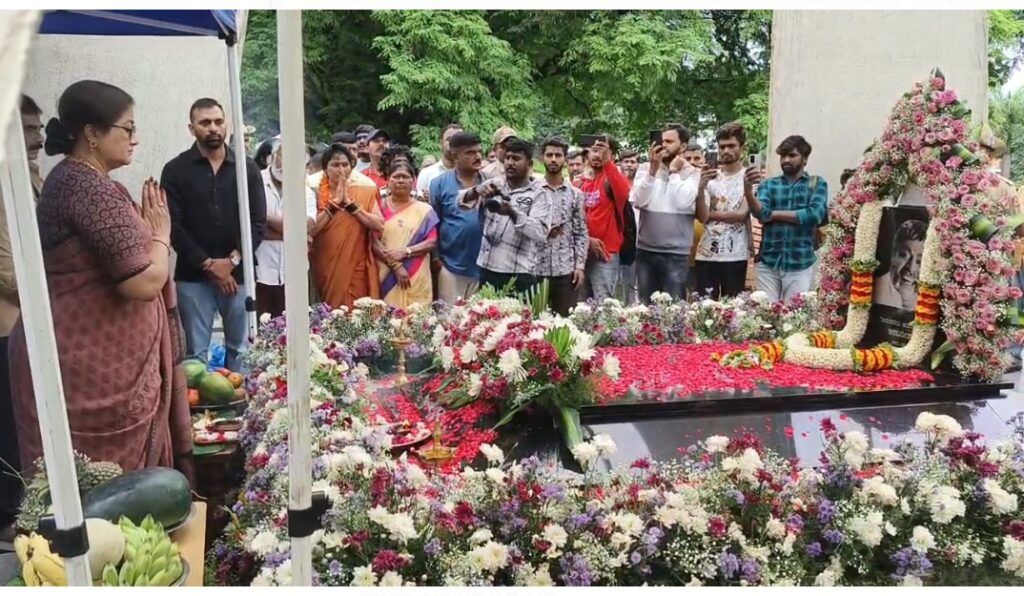 Ambi ಹುಟ್ಟುಹಬ್ಬಕ್ಕೆ ಸುಮಲತಾ ಭಾವುಕ ಪೋಸ್ಟ್..! Ambi