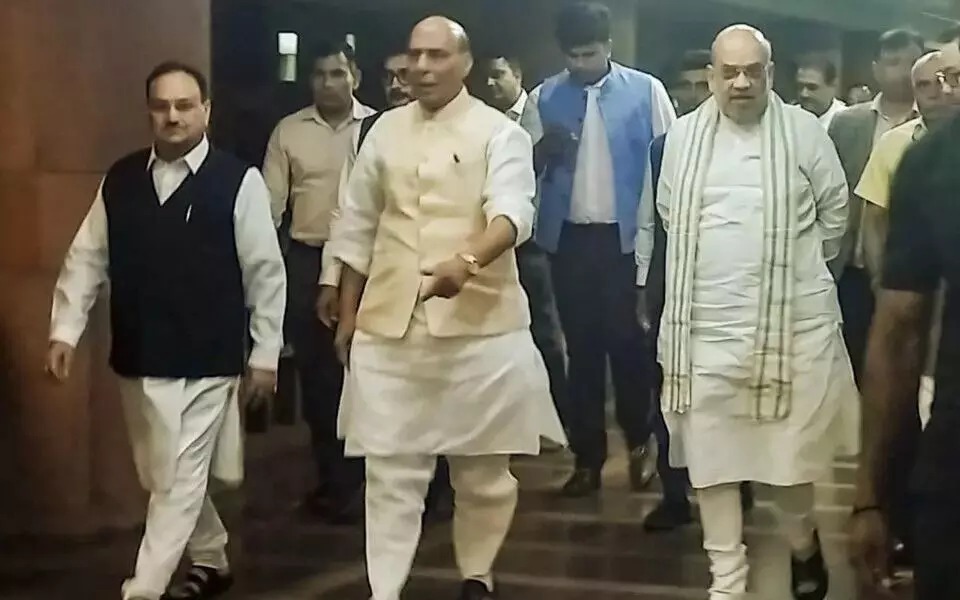 Operation Sindoor : ಇನ್ನೂ ಆಪರೇಷನ್ ಸಿಂದೂರ ಮುಗಿದಿಲ್ಲ.. ರಕ್ಷಣಾ ಸಚಿವರು ಹೇಳಿದ್ದೇನು? Operation Sindoor