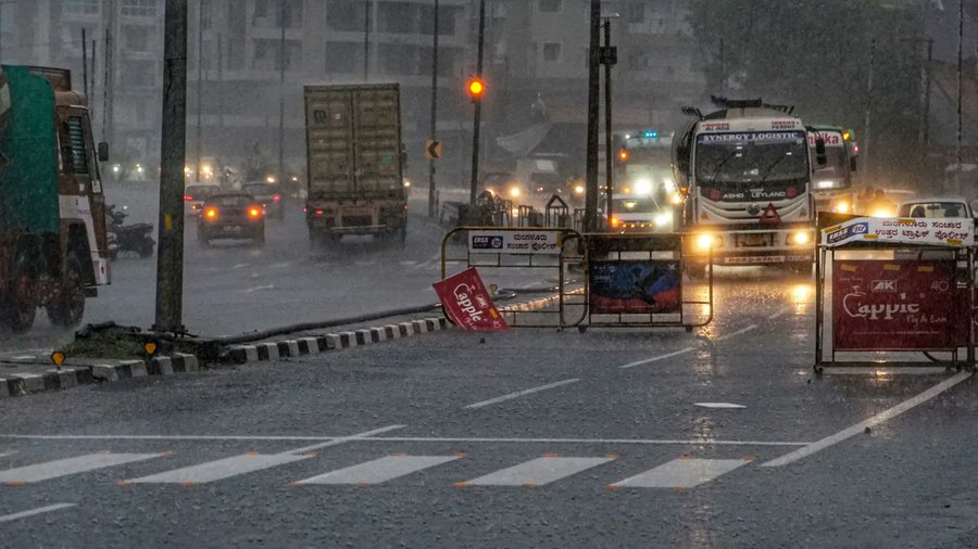 ರಾಜ್ಯದಲ್ಲಿ 5 ದಿನ ಭಾರೀ ಮಳೆ, ಹವಾಮಾನ ಇಲಾಖೆಯಿಂದ ಮುನ್ನೆಚ್ಚರಿಕೆ.. ಎಲ್ಲೆಲ್ಲಿ ಮಳೆ?