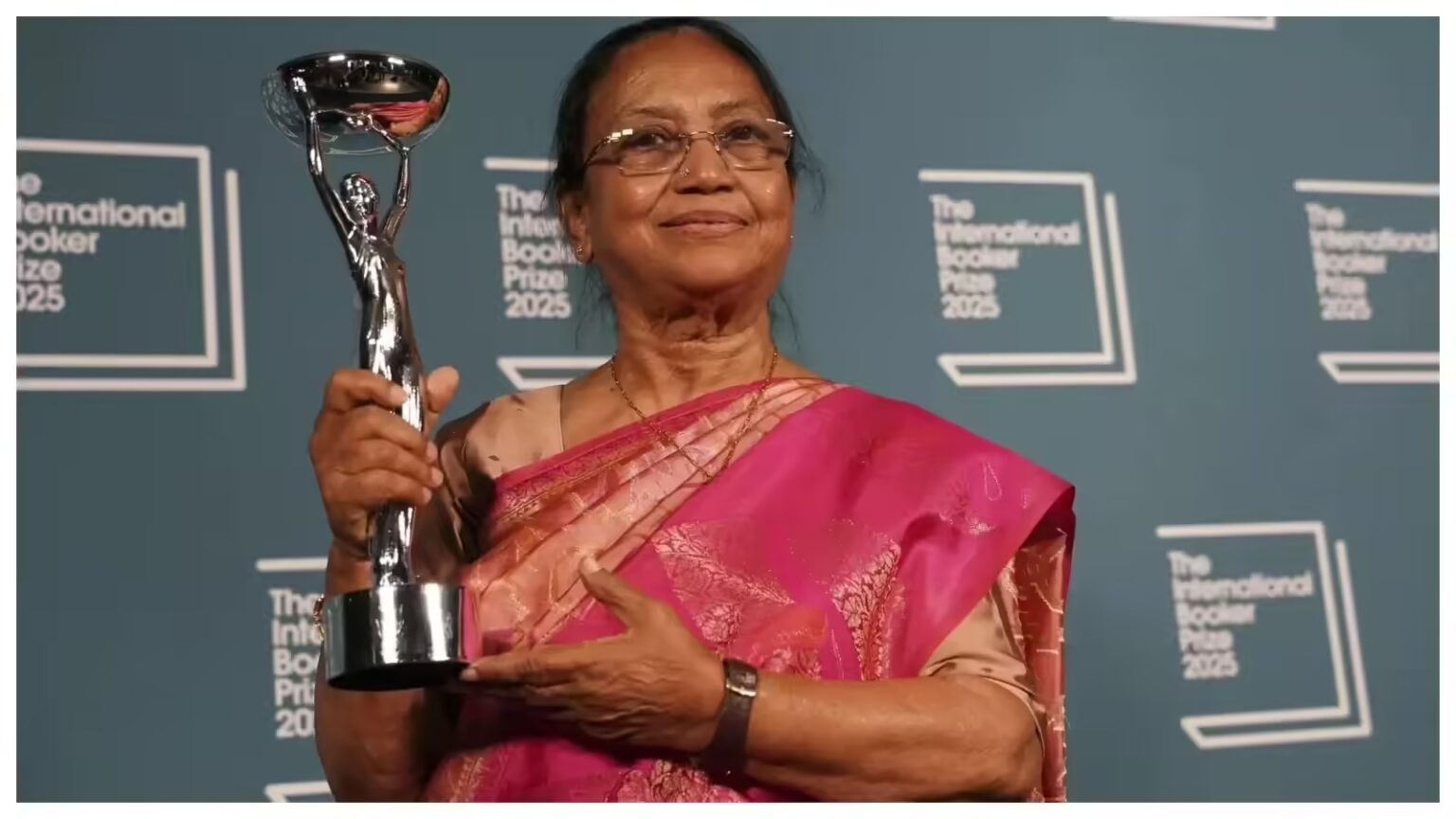 Kannada Sahitya Sammelana : ಬುಕರ್ ವಿಜೇತೆ ಬಾನು ಮುಷ್ತಾಕ್ 88ನೇ ಅಖಿಲ ಭಾರತ ಸಾಹಿತ್ಯ ಸಮ್ಮೇಳನದ ಅಧ್ಯಕ್ಷೆಯಾಗಿ ಆಯ್ಕೆ