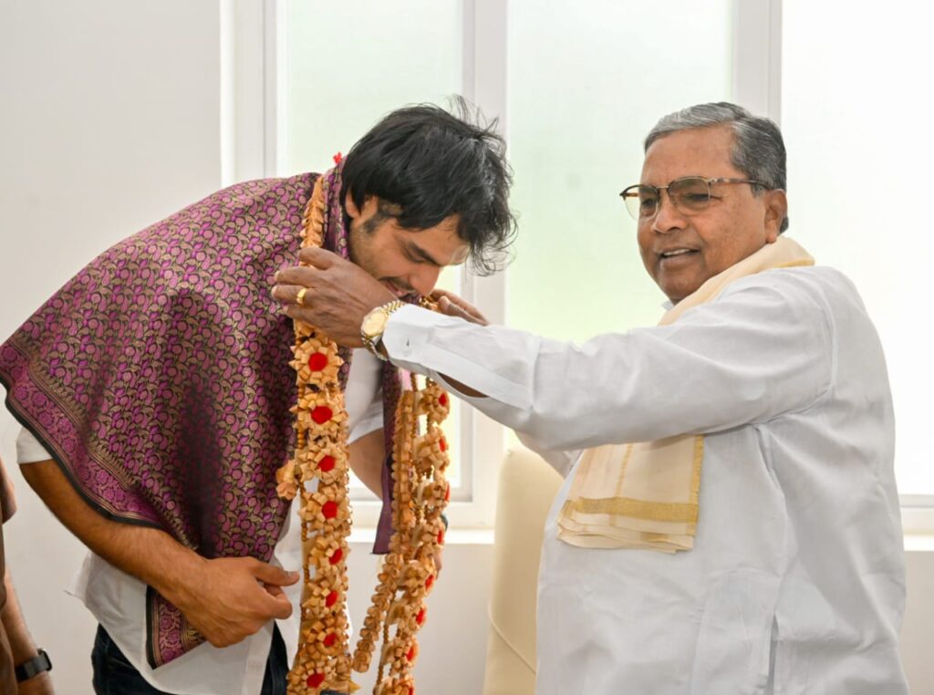 ಮುಖ್ಯಮಂತ್ರಿ ಸಿದ್ದರಾಮಯ್ಯರನ್ನ ಭೇಟಿಯಾದ ಖ್ಯಾತ ಜಾವೆಲಿನ್ ಎಸೆತಗಾರ