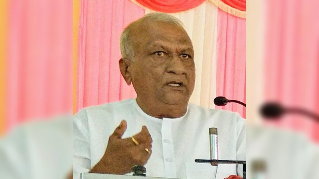 ರಣದೀಪ್ ಸಿಂಗ್ ಸುರ್ಜೆವಾಲಾ ಅವರ ಒನ್ ಟು ಒನ್ ಸಭೆಗೆ ಶಾಸಕ ರಾಜು ಕಾಗೆ ಹಾಜರ್!