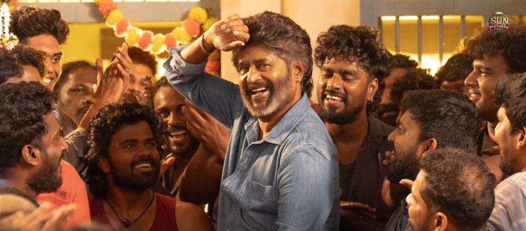 ಕನ್ನಡಿಗರನ್ನ ಕೆಣಕಿ, ಹಗಲು ದರೋಡೆಗೆ ಇಳಿದ ‘ಕೂಲಿ’.. ತಮಿಳು ಕಣ್ಣಿಗೆ ಬೆಣ್ಣೆ, ಕನ್ನಡ ಕಣ್ಣಿಗೆ ಸುಣ್ಣ..!