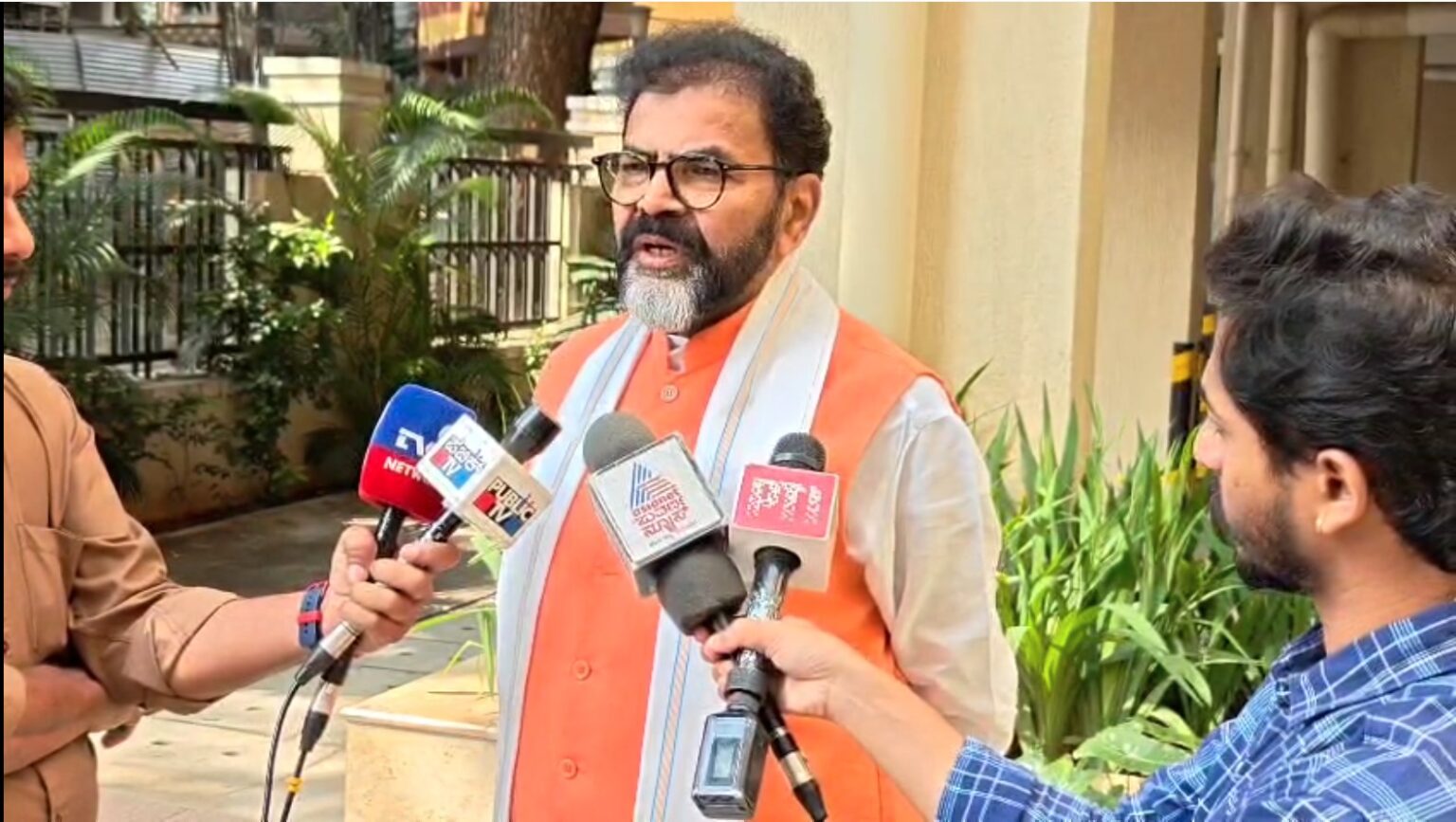 ಮುಂದಿನ ಜನ್ಮ ಯಾಕೆ, ಈಗಲೇ ಹೋಗಿ ಮುಸ್ಲಿಂ ಆಗಿ.. ಶಾಸಕ ಸಂಗಮೇಶ್ಗೆ ಚಲುವಾದಿ ಕೌಂಟರ್!